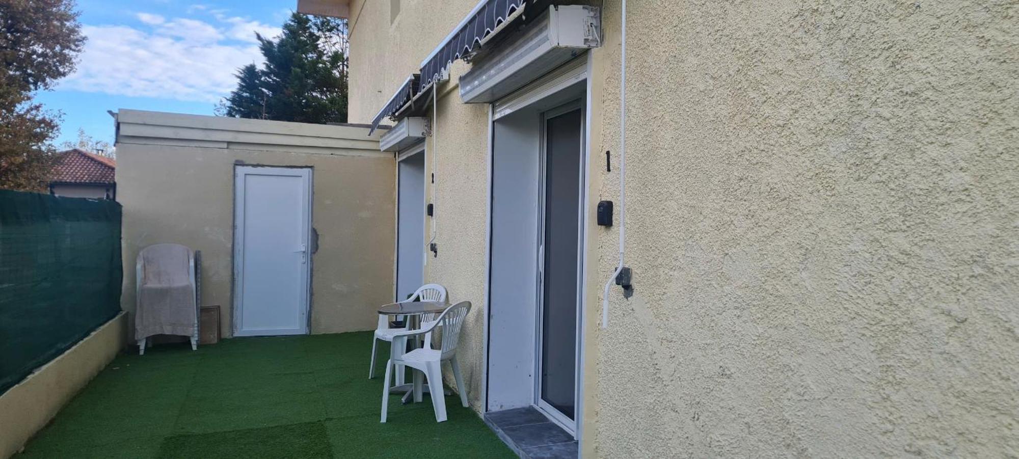 Apartament Joli T1 Bis Fonctionnel A Montussan Zewnętrze zdjęcie